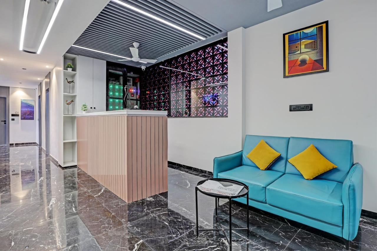 Hotel Lee Platinum Ahmedabad Exterior photo
